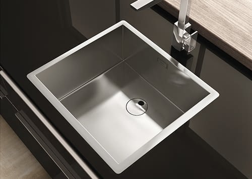 SINKS AND COUNTERTOPS